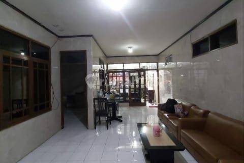 Rumah Mainroad Bisa Utk Usaha Dikawasan Wisata Bdg 1