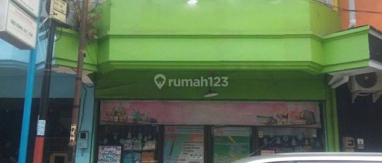 Ruko Bisnis Pilihan Sudah Renovasi Strategis di Sawojajar 1