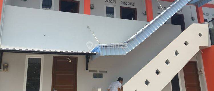 Jual rumah kost di Ciater lok strategis 30 kamar harga murah 1