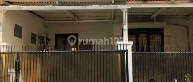 Jual Rumah Terawat Rapih Di Nusaloka Bsd 1