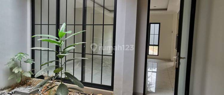 Jual Rumah Di Feronia Park Alam Sutera , Jarang Ada 1