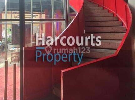 Dijual cepat bangunan ex Cafe / restoran  1