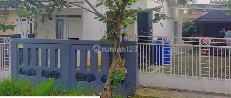 Rumah Tanah Luas Posisi Hoek Turun Harga 2740puj 1