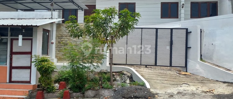 Rumah Eksklusif Siap Huni di Jalan Cinde Candisari 1