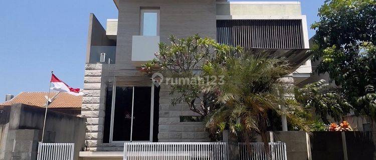 Tropical Modern Rumah Graha Famili Blok Ss Full Furnish Mewah 1