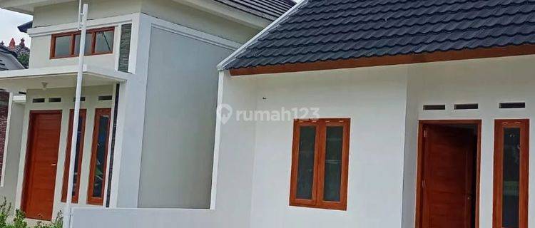 Jual Rumah Baru Desain Modern Dekat Dengan Jalan Raya  1