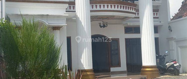 Rumah 2 Lantai Bagus Unfurnished SHM di Mlati Lor, Kec. Kota Kudus, Kudus, Kabupaten Kudus 1