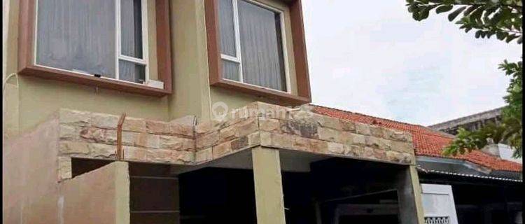 DijuaL Rumah Murah dua lantai dikotagede 1