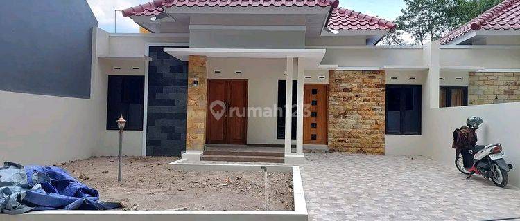 Dijual Rumah Murah Mewah di jln.kaliurang KM 13 dekat pasar jangkang Ngemplak Sleman  1