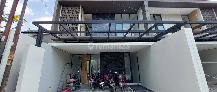 Dijual Rumah Siap Huni Murah dekat kampus UGM 2 Lantai 1