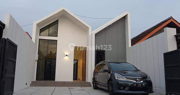 Dijual Rumah Siap Huni Murah Bangunan Baru Banguntapan Dekat Kota Jogja 1