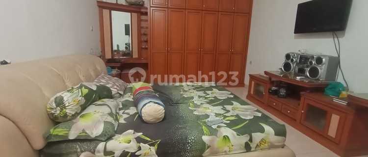 For Sale House near Duri Kepa, West Jakarta 1