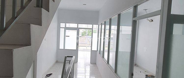 Dijual Ruko Lokasi Strategis di Menteng, Jakarta Pusat 1