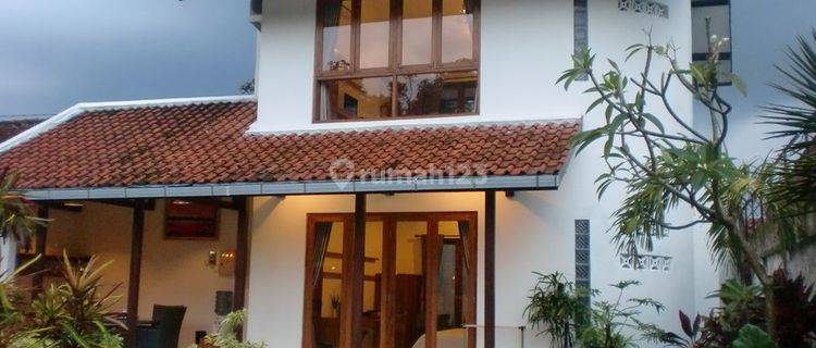 Dijual Villa Murah Full Furnished di Kota Yogyakarta 1