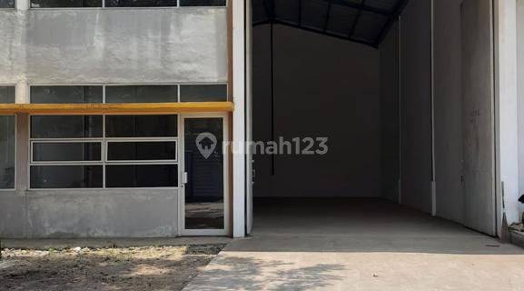 Gudang Kamal Bisnis Center Luas 262 M Bebas Banjir 1