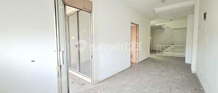 Ideal Opportunity For Business In The Mainroad Padalarang Location 1