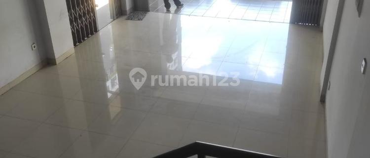 For Sale Clean and Well-Maintained Shop House at M Square Cibaduyut Road 1