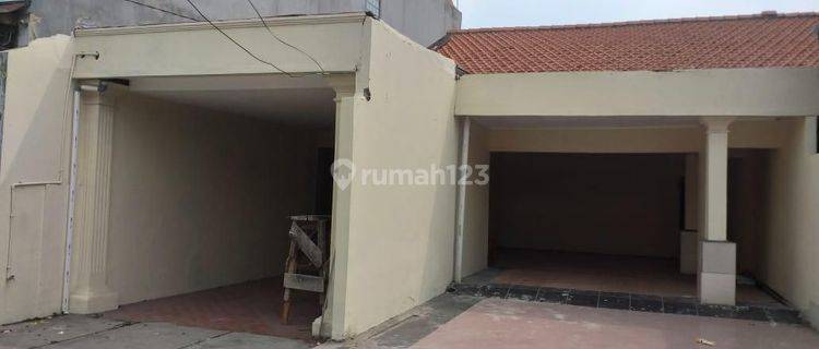 Dijual/ disewa rumah di Jakarta Timur, Jl. Duren sawit raya, HGB, total  luas 666m² 1