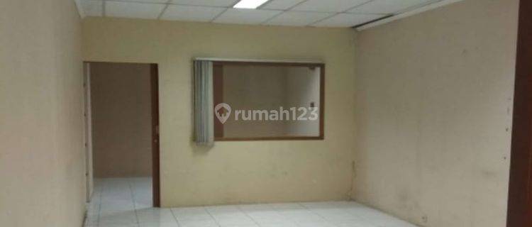 Sewa Kantor di Mampang Jakarta Selatan 49m2 Partisi 115k Nego 1