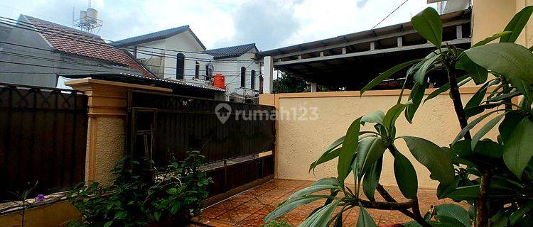 Dijual Cepat Kost Aktif di Kebon Jeruk, Jakarta Barat 1