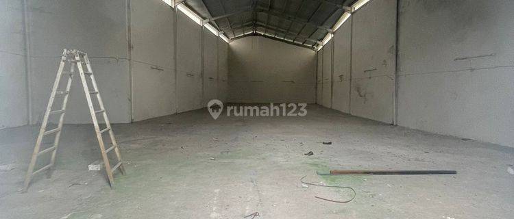 Gudang Bagus Luas Bangunan 470m2 1