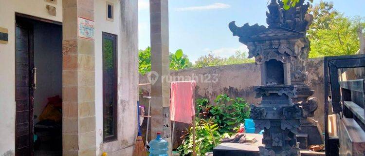 Rumah Lantai 1 Ditaman Griya Jimbaran  1