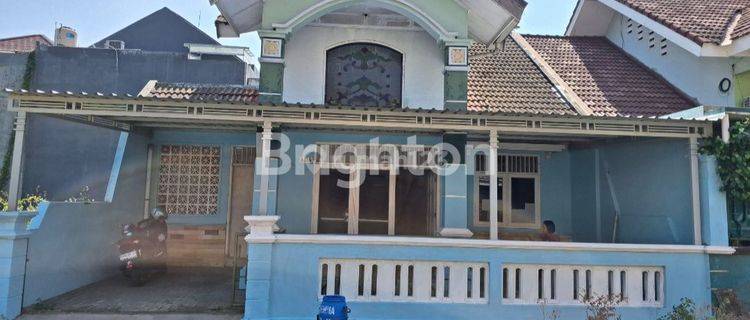 Rumah Dalam Perumahan Depan Pakuwon Mall Solo Baru 1