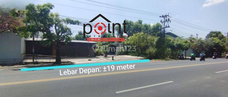 Tanah Luas Pinggir Jalan Adi Sucipto Colomadu Solo Cocok Utk Gudang 2750 m² SHM 1