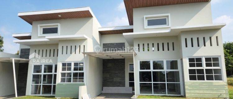 Dijual Rumah Baru Cluster Minimalis Siap Huni di Mojosongo Solo 1