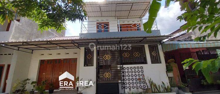 Rumah minimalis Cantik deket Soto Gading Solo 1
