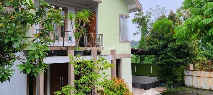 Dijual Rumah  Bagus Bonus Usaha mie Telor  di area Palur  1