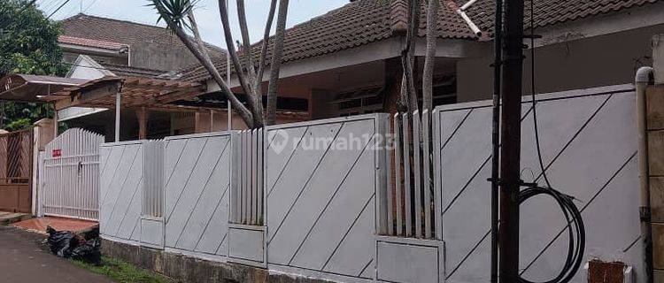 Rumah 2lt, Hdp Timur, Hal Luas, Lingk Nyaman, di Cireundeu Permai 1