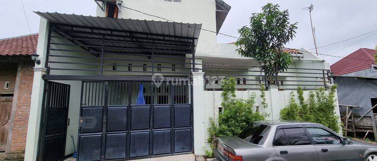 Jual Cepat || Rumah Kost Murah 1,5Lt Bagus Nyaman di Utara Banyuanyar Solo 1