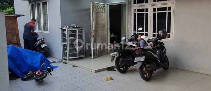 Rumah Posisi Hoek 2 Lantai Lokasi Sunter Bisma Jakarta Utara 1