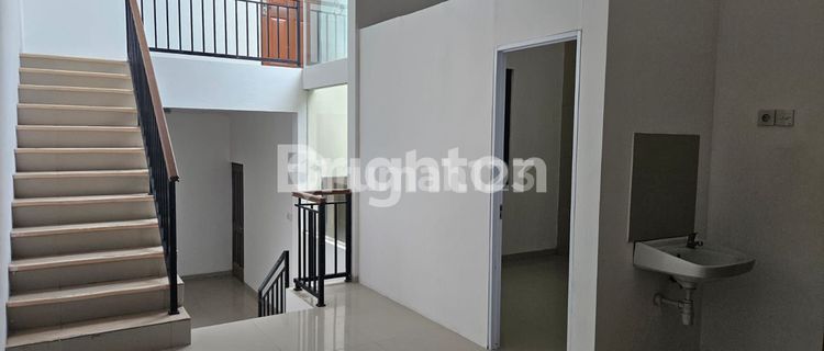 READY-TO-OCCUPY HOUSE NEAR SIMPANG LIMA, CANDISARI, GAJAHMUNGKUR, SOUTH SEMARANG 1
