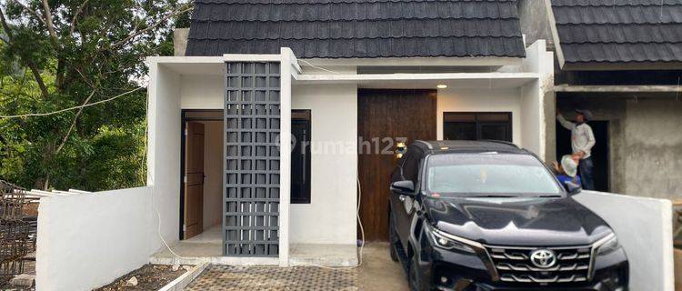 Rumah Baru Unfurnished SHM di Doplang, Semarang 1