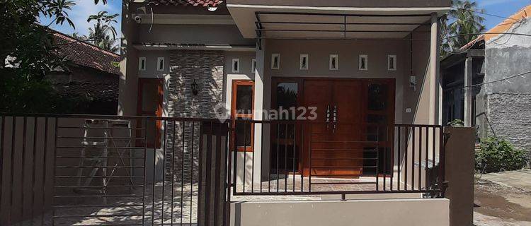 Rumah SHM Baru Startegis di Semarang Timur 1