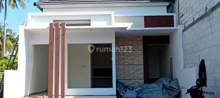 Rumah Baru Siap Huni Strategis di  Semarang Timur 1