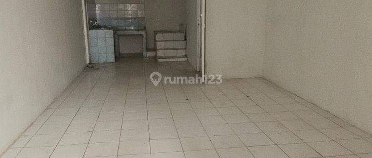 Rumah 2 Lantai Di Taman Palem Dekat Dengan Mall Sekolah Pasar Dan Lainnya  1