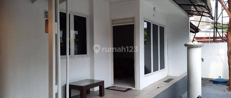 Disewakan Rumah Jalan 2 Mbl Full Furniahed 1