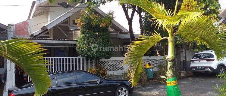 Rumah Siap Huni Di Sayap Cikutra Bandung 2 Lantai Bangunan Terawat 1