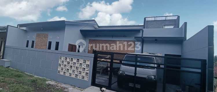Ready-to-Occupy Minimalist House in Garut City, 1-Story Well-Maintained Building 1