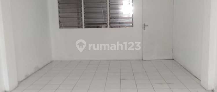 For Rent: Darmo Indah Shop House 1