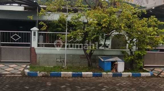 *Ready-to-Occupy House for Sale* Pondok Tjandra 1
