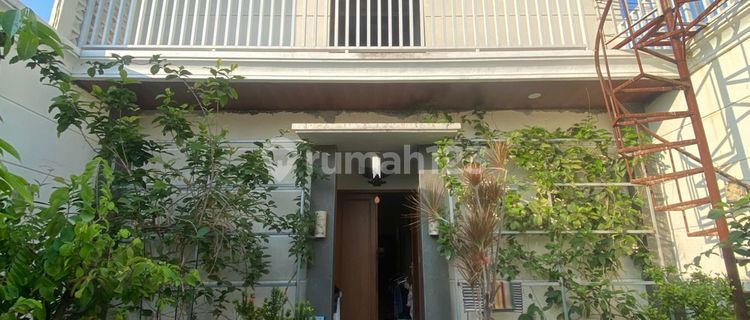 For Sale Exclusive 2-Storey Boarding House in Taman Mini 1