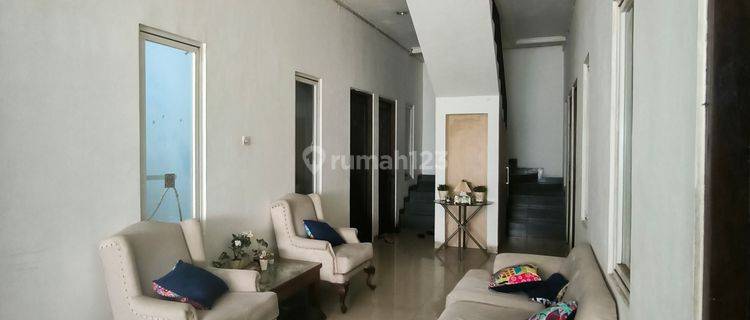 Dijual Hotel 27kmr Baru Renov Di Kemanggisan 1