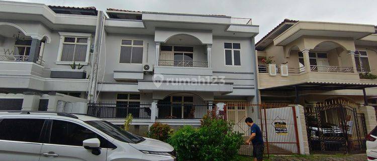 Di Sewakan Rumah Rapi Siap Huni di Modern And Tangerang 1