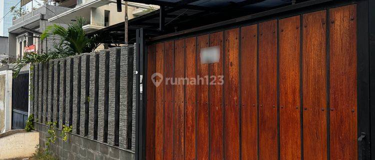 Rumah Bagus Pinggir Jalan Benhil Jakarta Pusat Bisa Untuk Kost Atau Usaha 1