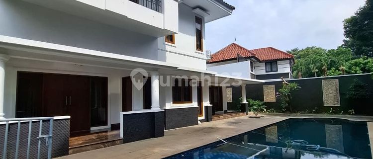 For Rent, Mentengkiran House, Spacious, Suitable for Office 1