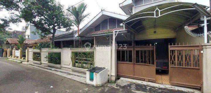 Rumah Bagus Terawat di Turangga Buah Batu 1